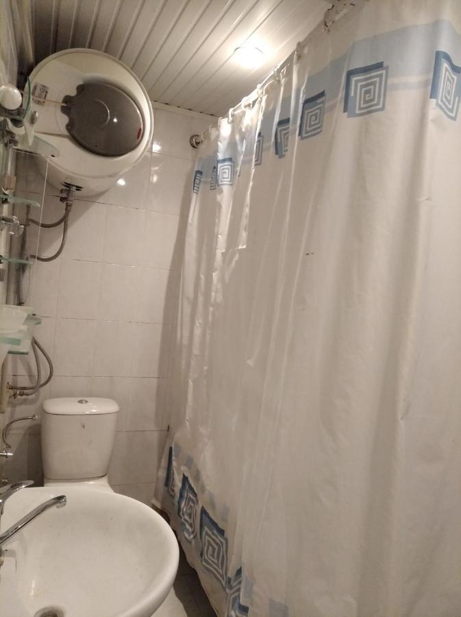 3 Room Apartment In Small Center Of Jereván Kültér fotó